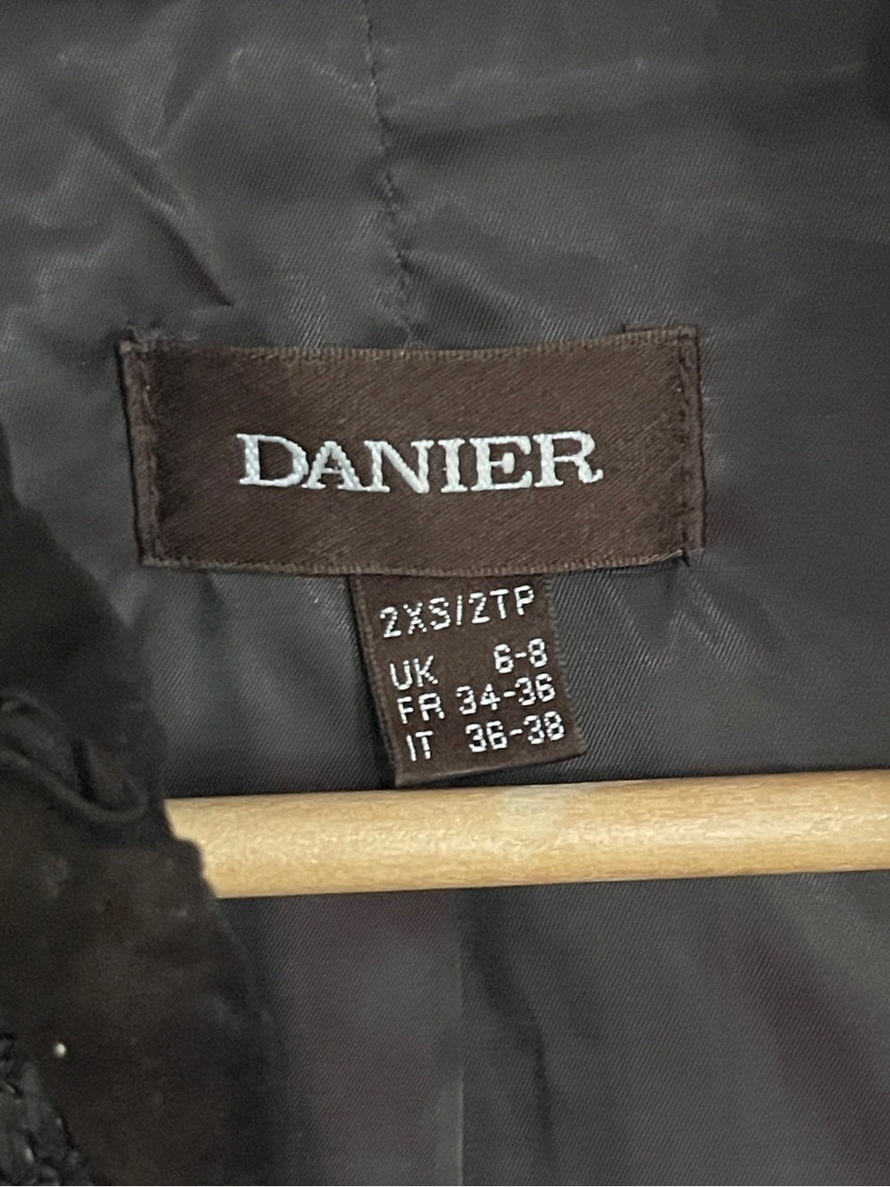 DANIER Dark Brown Military-Style Leather Jacket Button Vampire Dairies 2XS XXS - Picture 4 of 8